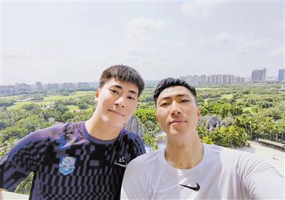 爱射影院